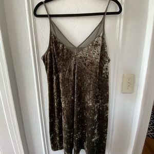 Green Velvet Party Dress